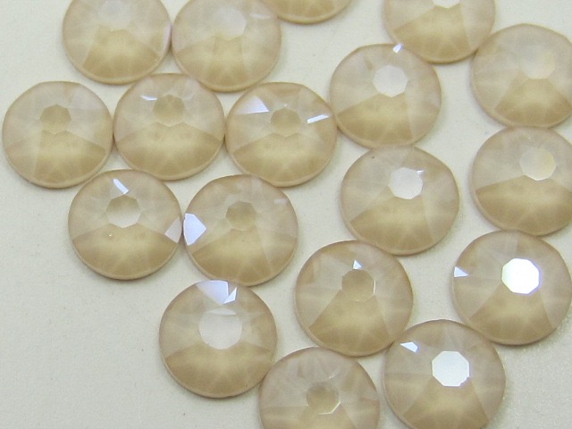 72 pcs. 20ss IVORY CREAM LACQUER FLATBACK European Rhinestones